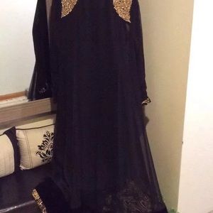 Pakistani 3 PC suit in Black n Gold